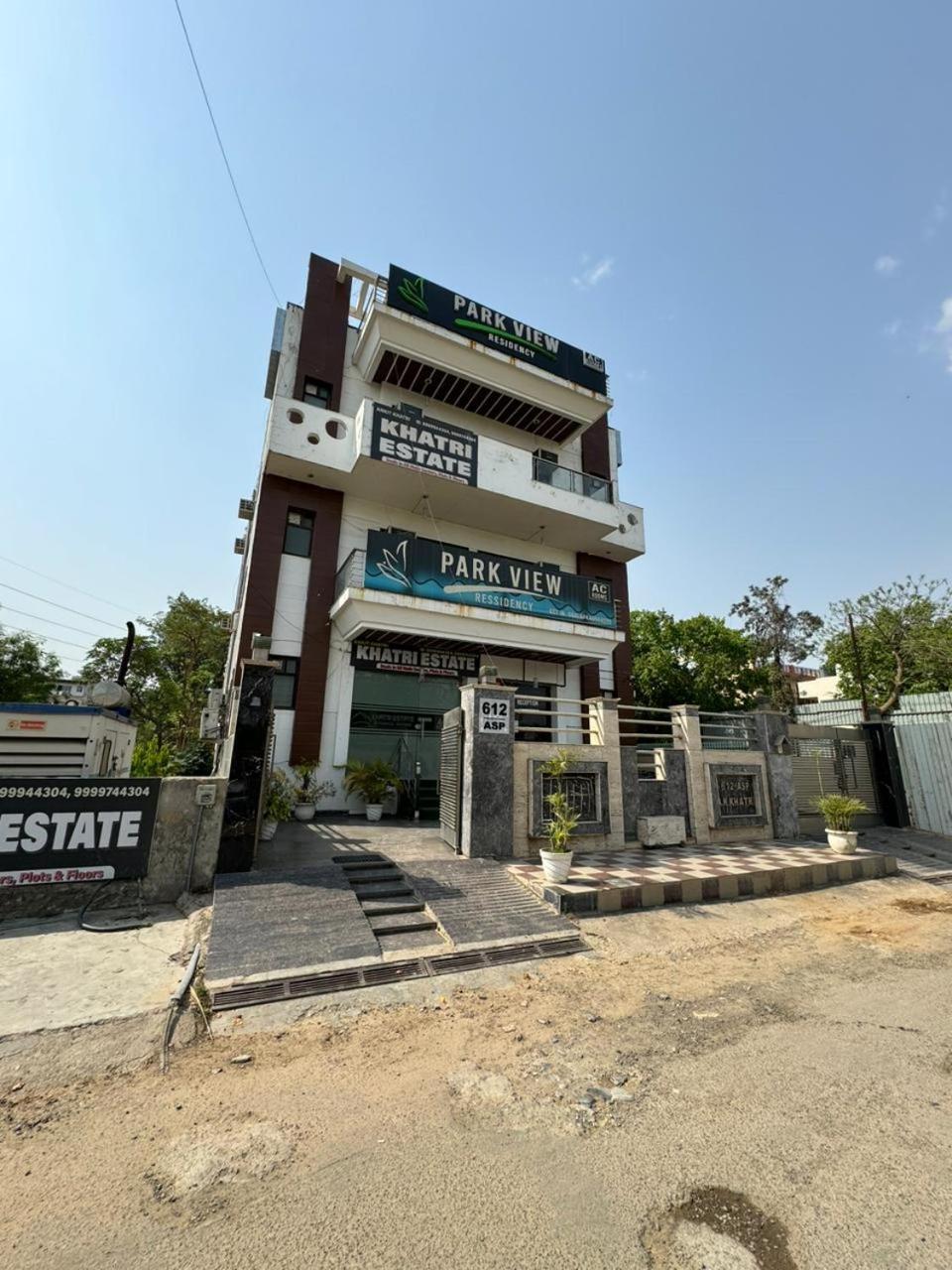Hotel Parkview Residency Gurgaon Exterior foto